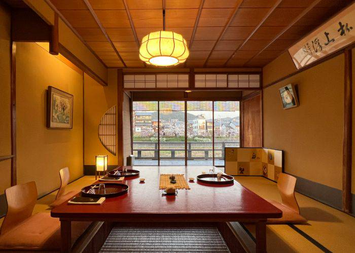 The private dining room of Honke Tankuma Honten, looking out onto the scenery of Osaka.